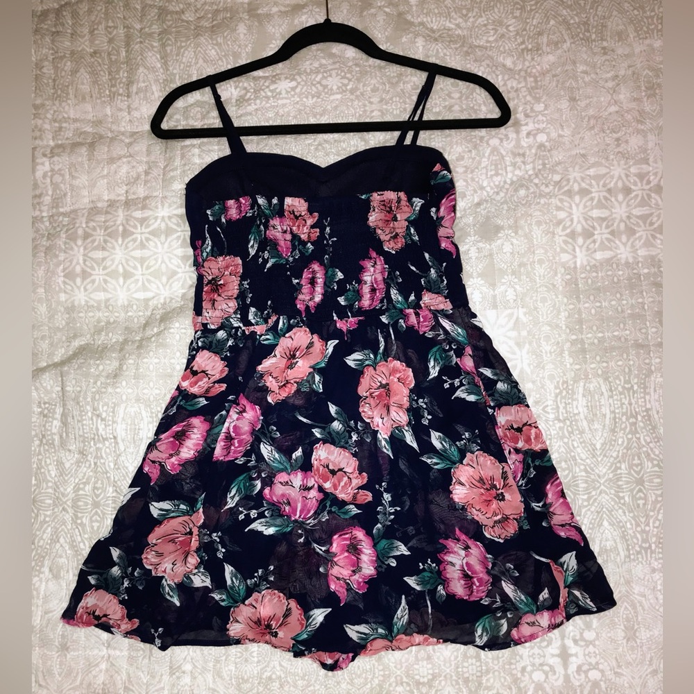 Floral target romper - Picture 2 of 10